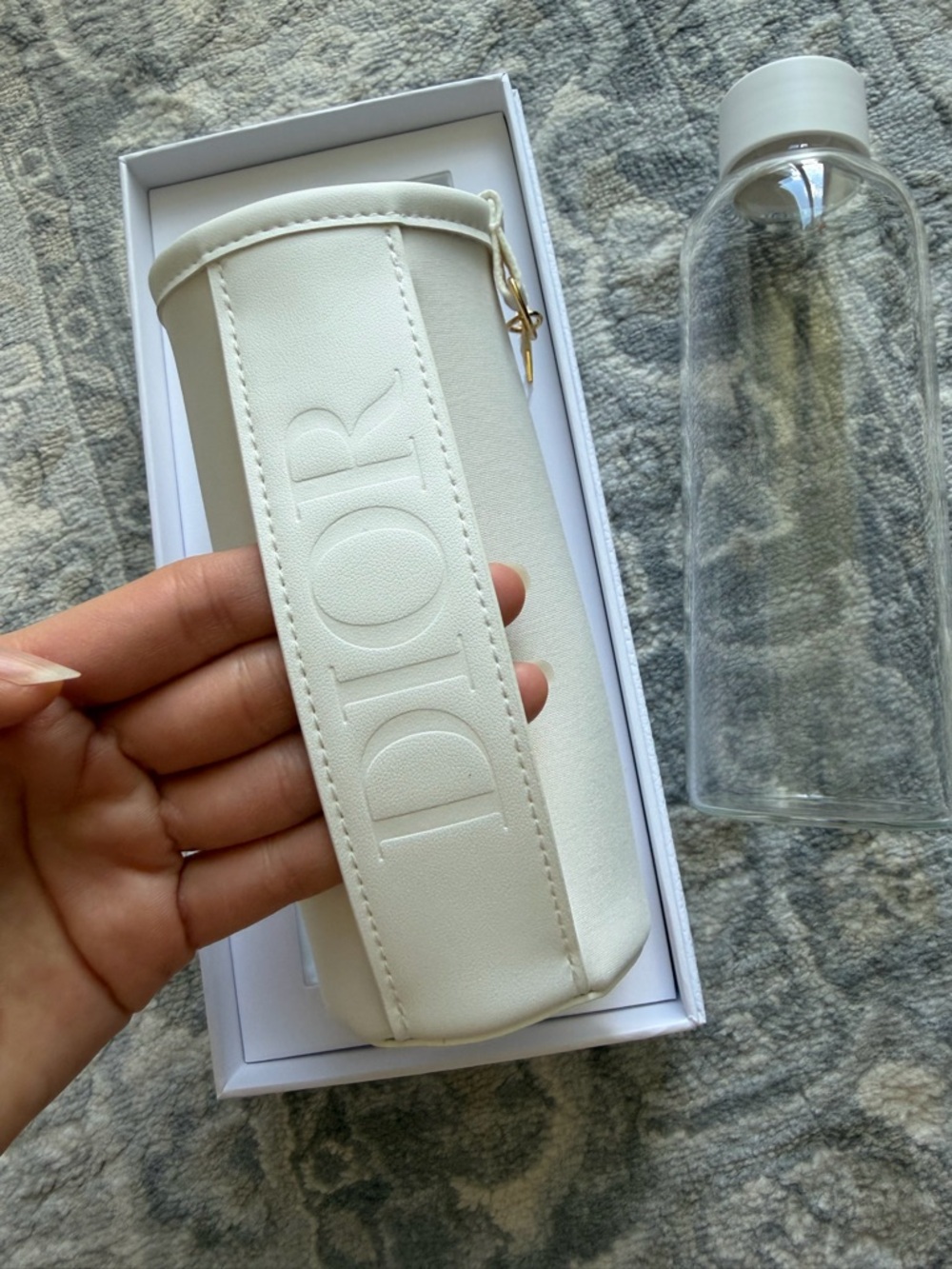 Exclusive Dior Water Bottle - Picture 8 of 10